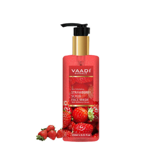 STRAWBERRY SCRUB FACE WASH (250ml)